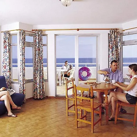 Globales Marina * Cala'N Bosch (Menorca)